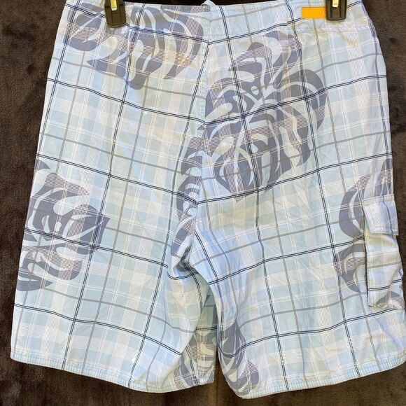 Quiksilver Edition Board Shorts - Picture 6 of 10